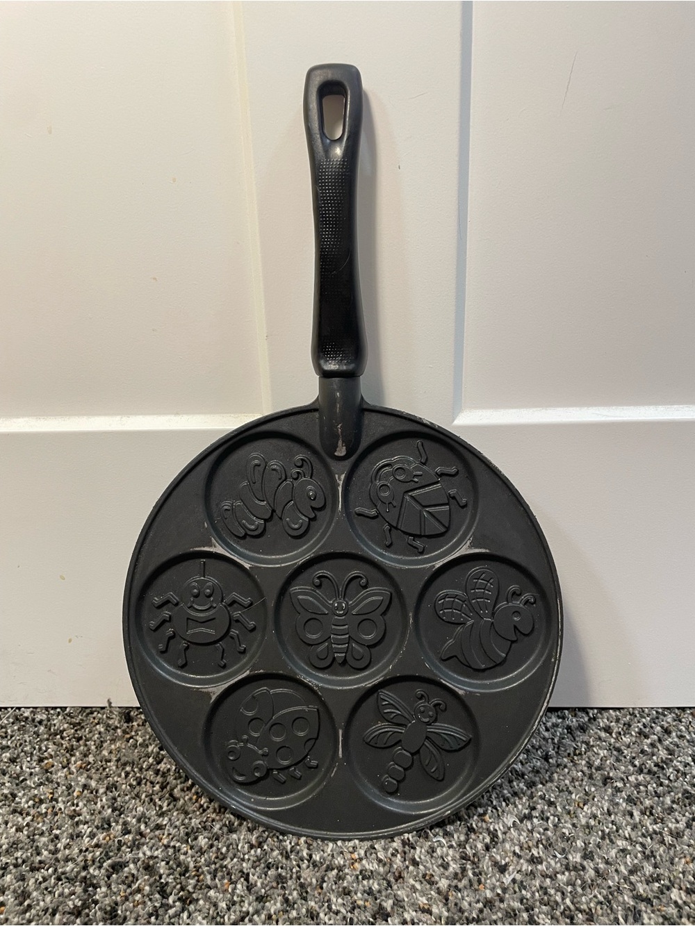 Nordic Ware Bugs Pancake Pan